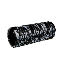 REA bordázott felületű SMR masszázshenger, szürke-terep mintás (33cm)
